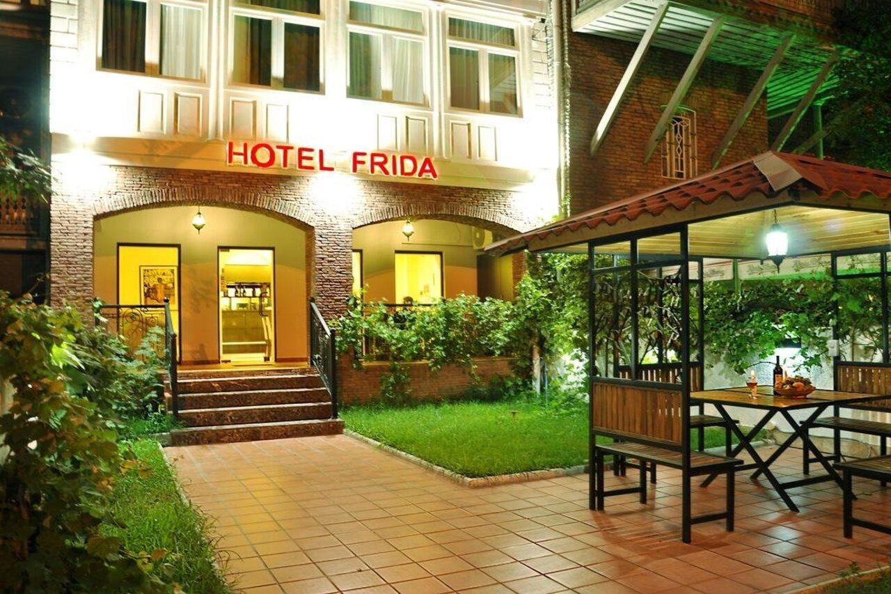 Hotel Frida ティビリシ エクステリア 写真