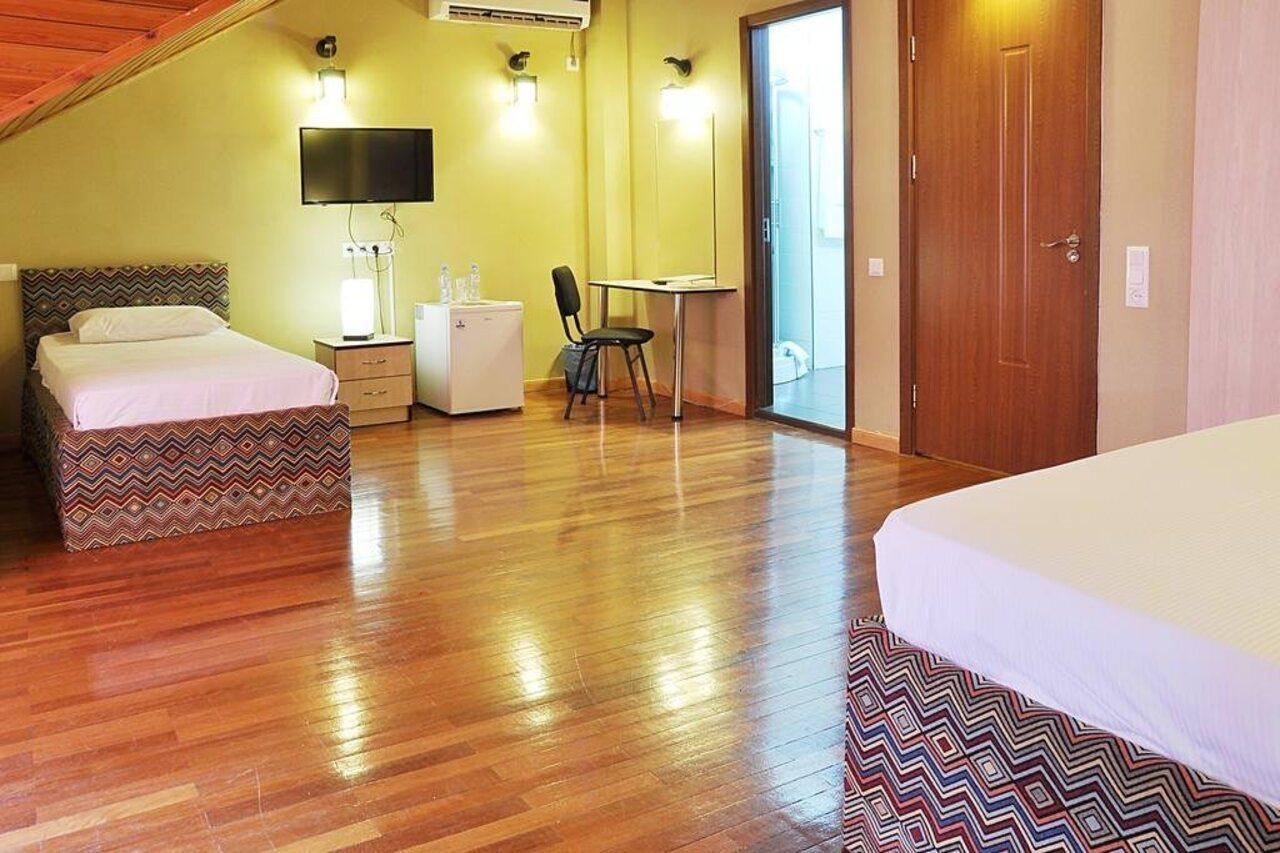 Hotel Frida ティビリシ エクステリア 写真