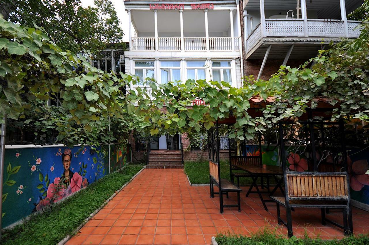 Hotel Frida ティビリシ エクステリア 写真